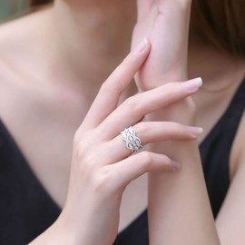 Viyuroyk 925 Sterling Silver Shiny full drill Hollowed out design Cubic Zirconia Rings Diamond Rings for Women Jewelry Findings Earring Backs Findings (US Code 7)