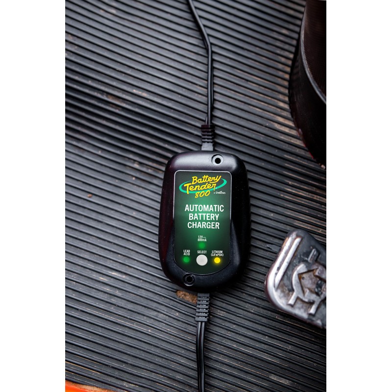 Battery Tender 800 is a SuperSmart Battery Charger that will