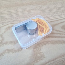 Lanyard Soccer Referee Whistle with Dedicated Case Included 8ea