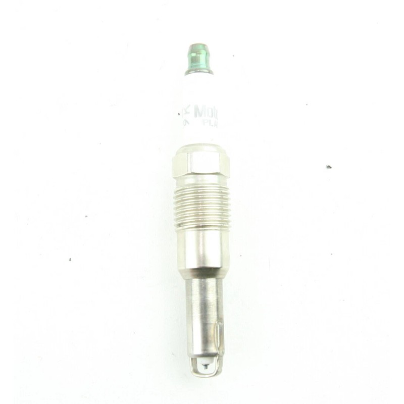 Motorcraft Set of 8 Genuine OEM Motorcraft Platinum Spark Plug