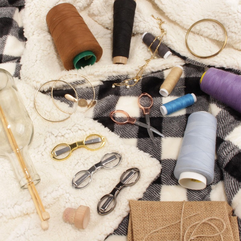 JubileeYarn Foldblade - Metal Folding Scissors - Silver - 3