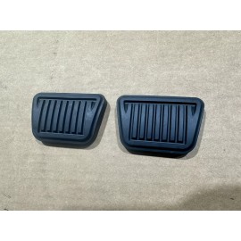 Dodge 94-02  Dodge Ram MANUAL Brake / Clutch Pedal Pad 52009562 (SET OF 2)