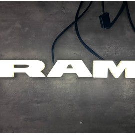 2019-25 RAM 2500,3500,4500 Lighted Grille Emblem, Black