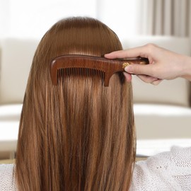 Giantree 2 Pcs Wooden Hair Comb, Sandalwood Scent Natural Hair Detangler Wide Tooth Wood Comb Anti-Static for Women Men Curly Fine Straight Wet Dry Hair