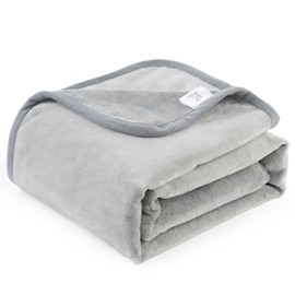 CAPT.SNOOZE Waterproof Dog Blankets Pet Blanket 50"x60", Soft Fluffy Sofa Car Bed Protector, Reversible Fleece Dog Blanket for Large Dogs (Pure Light Grey)