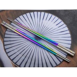 Albino Monkey Reusable Chopsticks - Extra Long 9" - 5 Pairs per Pack - Made of Food-Safe Stainless Steel - Holographic Design - Asian Dining Utensils for Home Kitchen & Restaurants - Nice Giftable Box