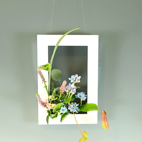 WANDIC Floral Arranging Vase, White Rectangle Photo Frame Shaped Plastic
