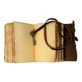 Cuero Leather Journal, 200 Pages of Antique Deckle Edges Handmade Paper Vintage Leather Journals for Men & Women, Journaling Notebooks, Leather Bound Journal for Writing, Travel Diary, Sketchbook Deckled Edge Paper – Vintage Key Closure - Book of Shadows