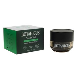 Crema hidratante facial para piel grasa con tea tree, extracto de nopal y vitamina E. Sin sensacion grasa, rapida absorcion