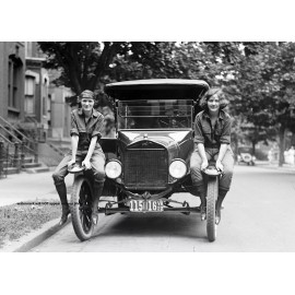 1922 Flapper PHOTO Vintage Car Young Women Riding Fender Prohibition Era