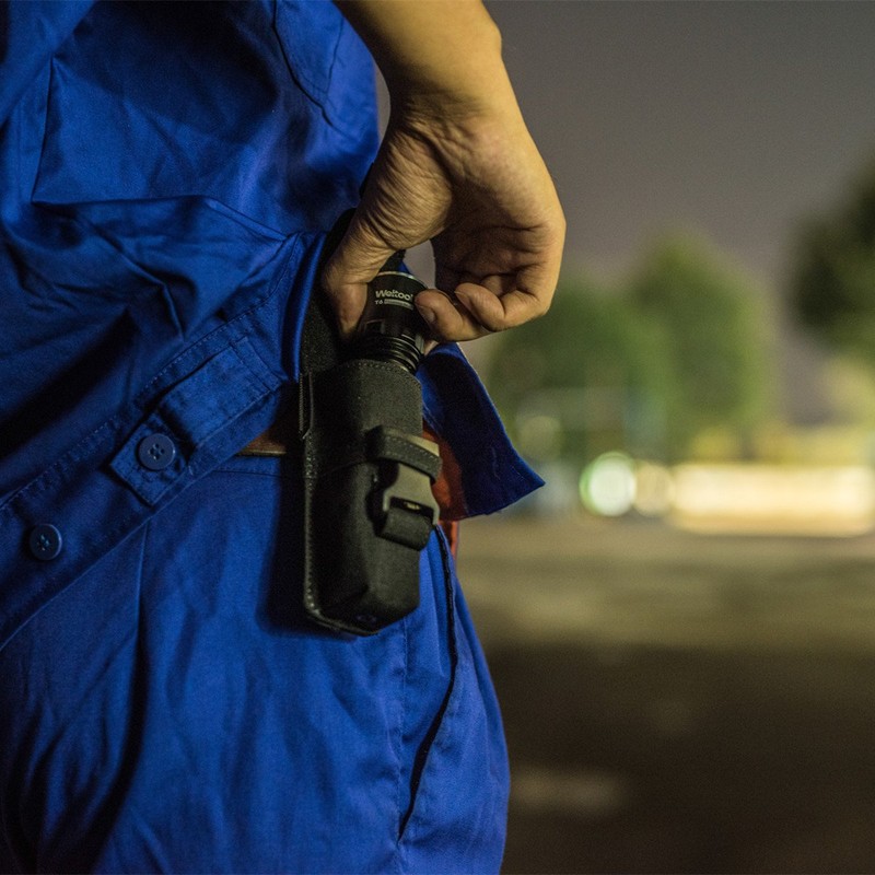 Weltool 戦術懐中電灯ホルスター、Molleシステム、コーデュラ素材、UTX-DURAFLEXバックルツールポーチFenix PD35 TK16 Streamlight Scorpion X, STRION, PROTAC HL
