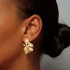 EVER FAITH Chunky Gold Statement Ohrringe für Damen, sektorierte Blume Blatt übertrieben Metall bunte CZ Trendy Blumen große Ohrstecker