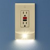 SnapPower 1 Pack StormLight Power Failure Night Light Outlet Cover