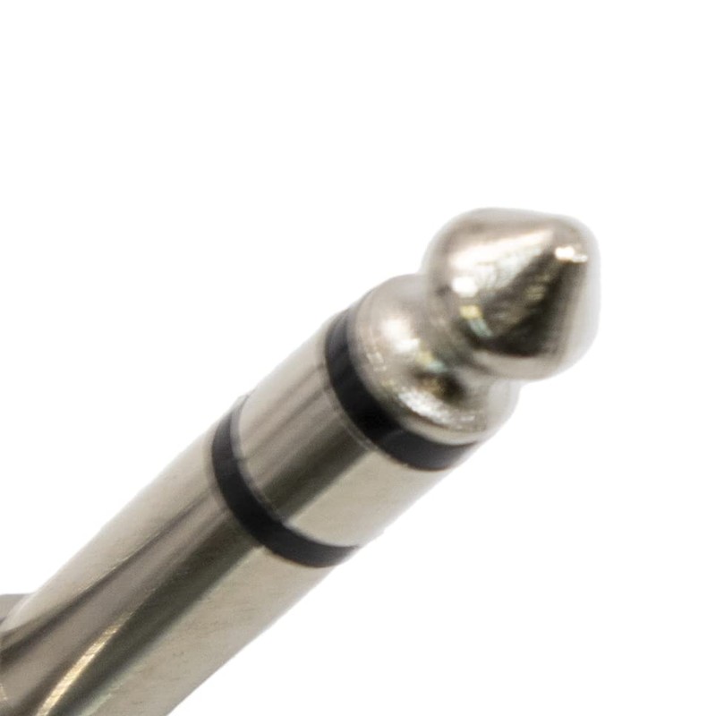 Converts stereo mini plugs (3.5mm) to stereo standard plugs