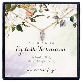 Eyelash Technician Gift Ideas: Show Appreciation to Your Female Lash Tech with Thank You Gifts and Great Eyelashes
