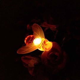 Honeybee - Cadena de luces LED de 20 luces LED de 7,5 pies con batería para fiestas, bodas, Navidad, decoración, jardines, patios