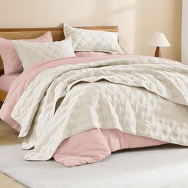 Litanika Oversized King Quilt Bedding Set,120x120Inch Super King Ivory Comforter Bedspreads Lightweight Bed Coverlets Boho Bedding Cover Decor All Season, 3 Pieces (1 Quilt, 2 Pillowcases)