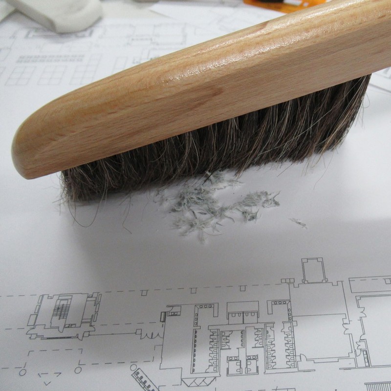 Uchida Drawing Instrument 014-0279 Uchida Drafting Brush, Small