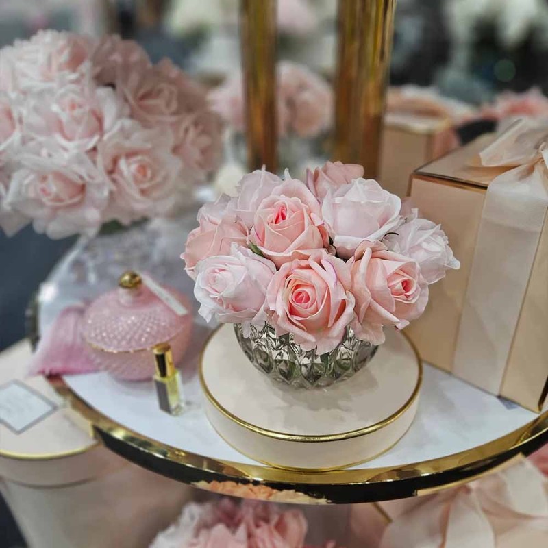 Cote Noire-Luxury Round 13 Rose Bud Bouquet Mixed Pink
