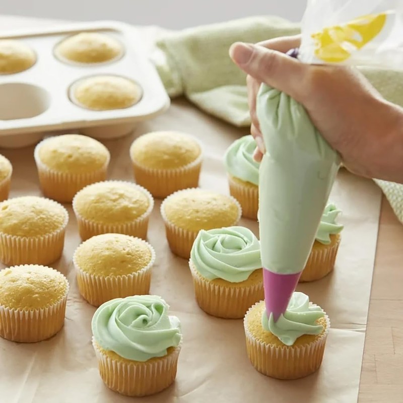 Wilton Professional Reusable Decorating Piping Bag, 18 Inch