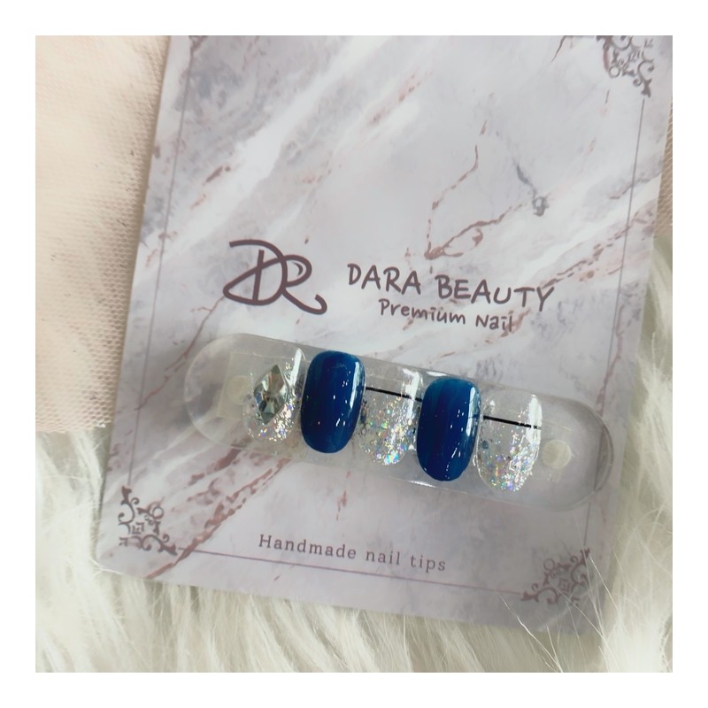 Next day delivery⭐Pearl gradient navy nail⭐ / 다음날 발송⭐펄그라데이션 네이비네일⭐