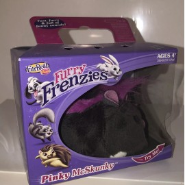 Hasbro FurReal Friends Furry Frenzies Pinky McSkunky Hasbro 2010 New