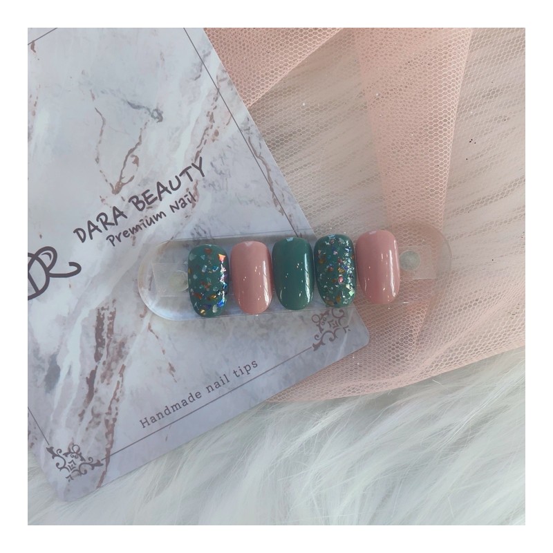 [Handmade nail tip] Terrazzo mixed mother-of-pearl nails / [수제네일팁] 테라조