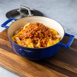 SAVEUR SELECTS Enameled Cast Iron 3-1/2-Quart Saucier with Stainless Steel Lid, Classic Blue, Voyage Series
