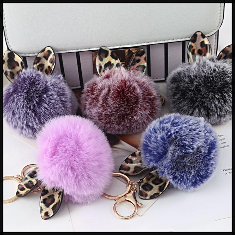 White Fang AZ094 Women's Key Ring Charm Keychain Cat Ears