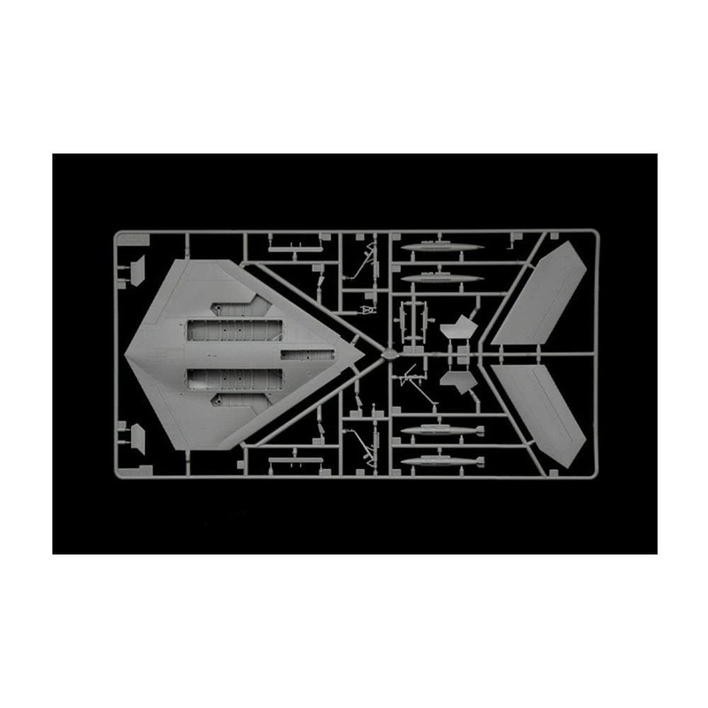 Italeri 1421S: 72 X-47B