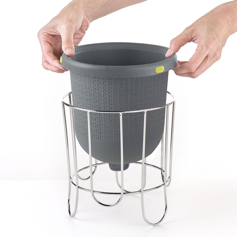 Polder Kitchen Composter-Flexible Silicone Bucket inverts for Emptying and Cleaning