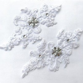1 Pair Fine Lace Fabric Patches Embroidered Trim Applique Decor Dress Decoration (White+Silver)