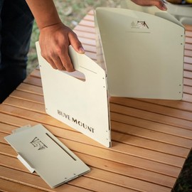 Outdoor Wind Deflector,Cassette Stove Folding Wind Deflector, Steel Windproof Hood for Stove, Gas Stove Wind Deflector, Camping Thickened Stove Ring, Portable 4 Plates Wind Blocker (Khaki)