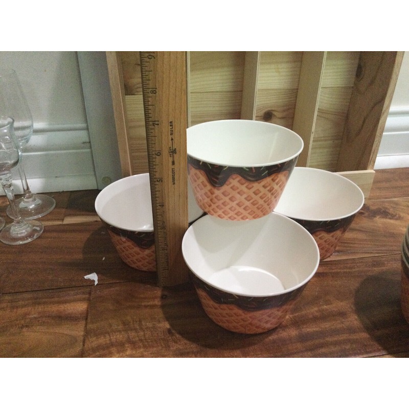 HUTZLER IcE CREAM BOWLS~ LOT(s) OF TWO LARGE MELAMINE DISHWASHER