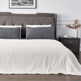 BEDELITE Fleece Blanket King Size – 3D Ribbed Jacquard Soft and Warm Decorative Fuzzy Blankets – Cozy, Fluffy, Plush Lightweight Throw Blankets for Couch, Bed, Sofa(Off White, 108x90 inches)