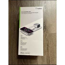 Belkin - BOOSTCHARGE PRO 3-in-1 Wireless Charging Pad with MagSafe