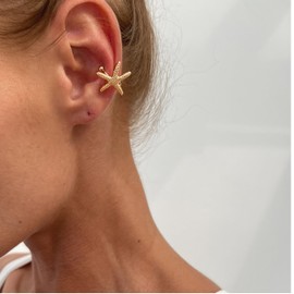 Starfish Ear Cuff Earrings for Women No Piercing Metallic Beach Jewelry Summer Vacation Dresses Accessories 2025