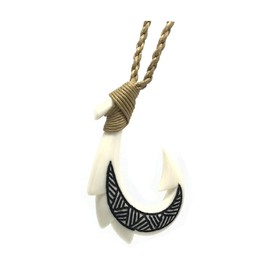 Hawaiian Jewelry Hand Carved Tattoo Fish Hook White Buffalo Bone Hawaii Necklace