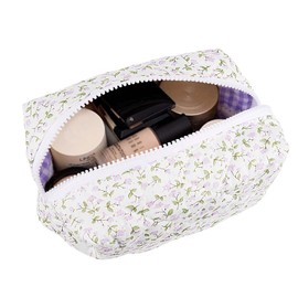 Floral Quilted Cosmetic Bag Cosmetic Bag Flowers Makeup Bag Cosmetic Bag with Zipper Make Up Bag for Makeup Brushes and Beauty Tools (Purple), purple, 1