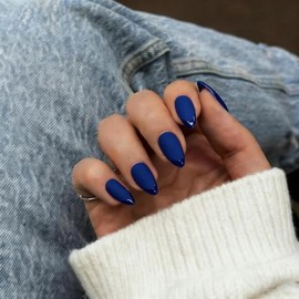Uñas postizas de gel suave con punta francesa, cortas, almendradas, azul rey brillante con base azul mate, con pegamento para uñas y aplicador clásico