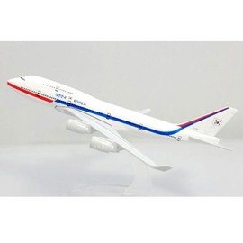 Model Airplane Republic of Korea Presidential Aircraft B747 16cm (1:400) / 모형비행기 대한민국대통령전용기 B747 16cm (1:400)