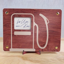 Tankgutschein - XL Geldgeschenk aus Holz inkl. Ständer | Männer Geschenke, Männer Geschenke Geburtstag, Geschenk Mann, Geburtstagsgeschenk für Männer, Geburtstagskarte