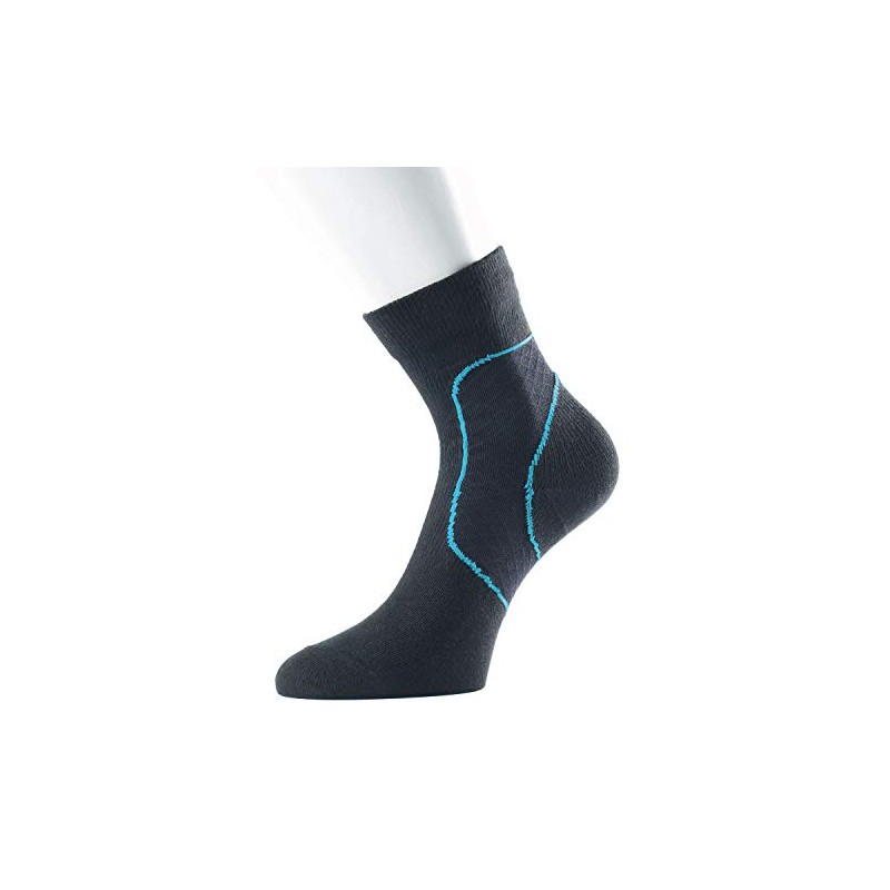 Ultimate Performance Ultimate Compression Support Sock, Medium, Black/Blue