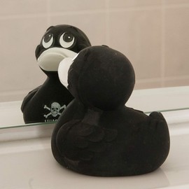FC St. Pauli Floating Duck Skull