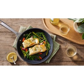 Le Creuset Essential Non-stick Ceramic Shallow Frying Pan, 11"