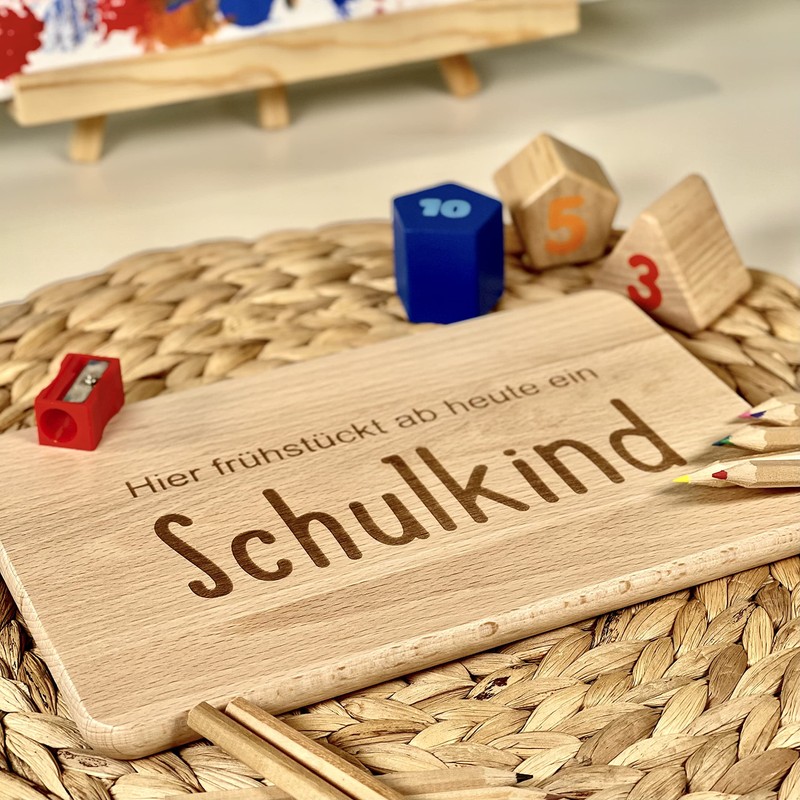 Frühstücksbrett Brotbrett fürs Schulkind zum Schulanfang (Schulkind)