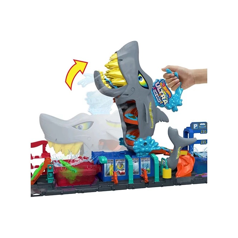 Hot Wheels City Ultra Shark Car Wash Playset with Color