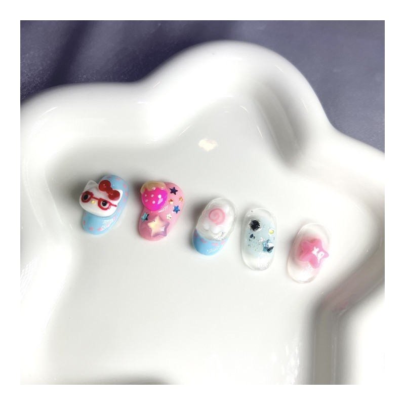 [Premium handmade embossed nail] Cat wearing glasses nail - Almond