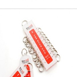 Multi-purpose Keychain with 20 Hooks 9812