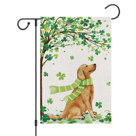 Louise Maelys St Patricks Day Garden Flag Shamrock Golden Retriever Welcome Double Sided 12x18 Inch Small Burlap Saint Patricks Spring Holiday Yard Outdoor Flag Outside Home Decor (Only Flag)